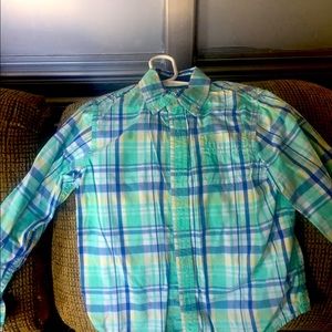 Boys long sleeve shirt.